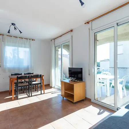 Rentalmar Brisas Miami Playa